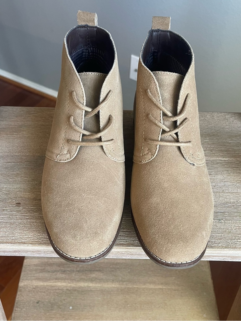 White Mountain Women’s Lace-Up Booties Tan Chukka Ankle Boots Size 9 Cottagecore